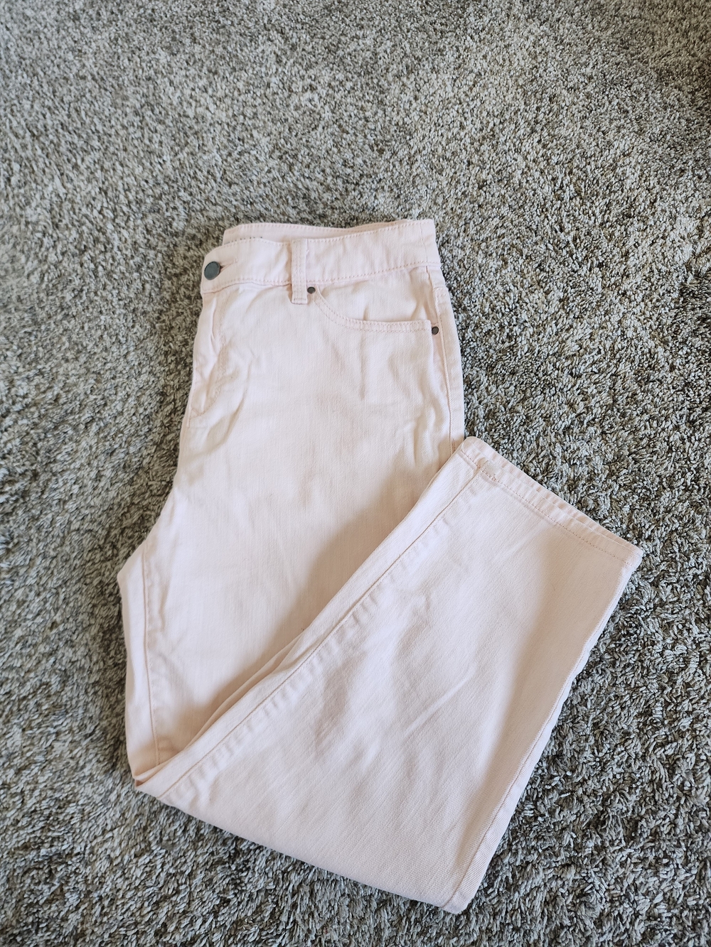 Chico’s Platinum Pink Stretch Denim Crop Jeans Size 1
